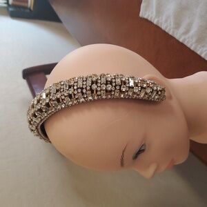 Like NEW Sparkling Rhinestone Headband
